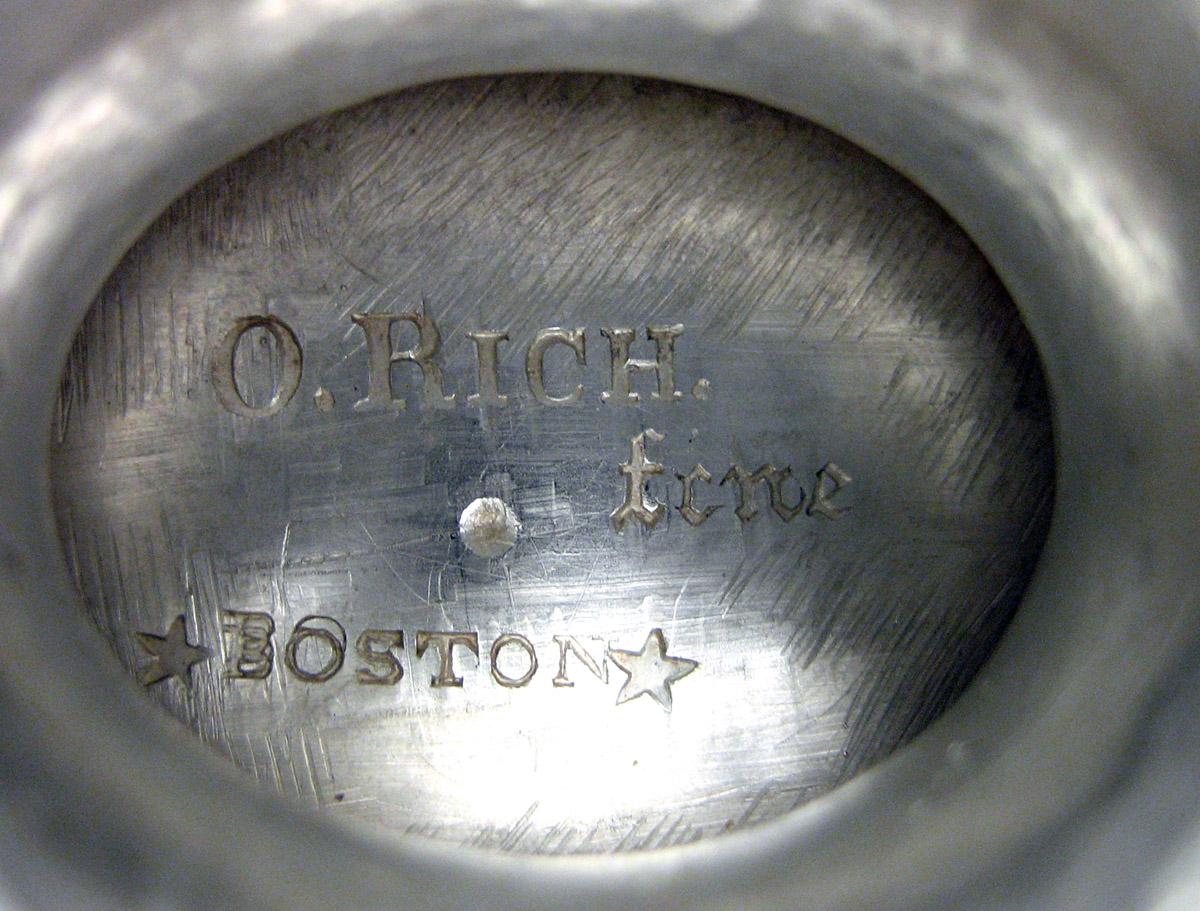 2001.0002.024 Silver Basket mark