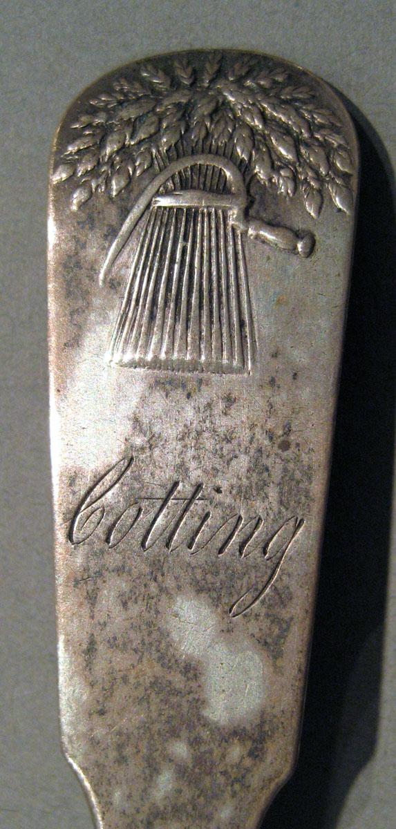 2001.0002.035.002 Silver Spoon engraving upper surface