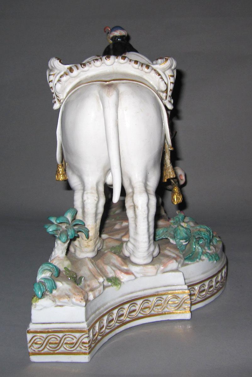2001.0003.004.001 A Porcelain figure back