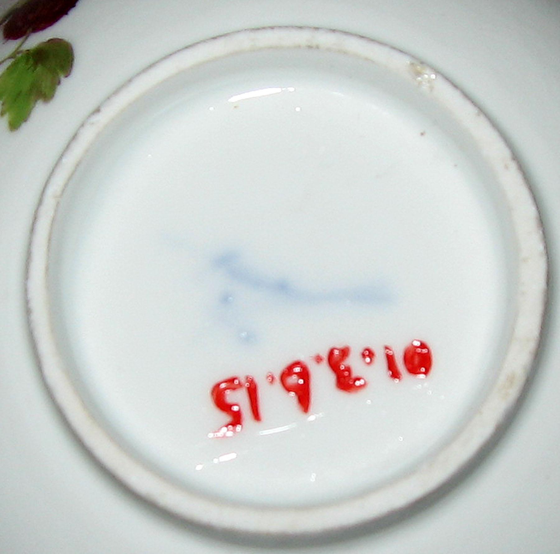 2001.0003.006.015 Teacup (mark)