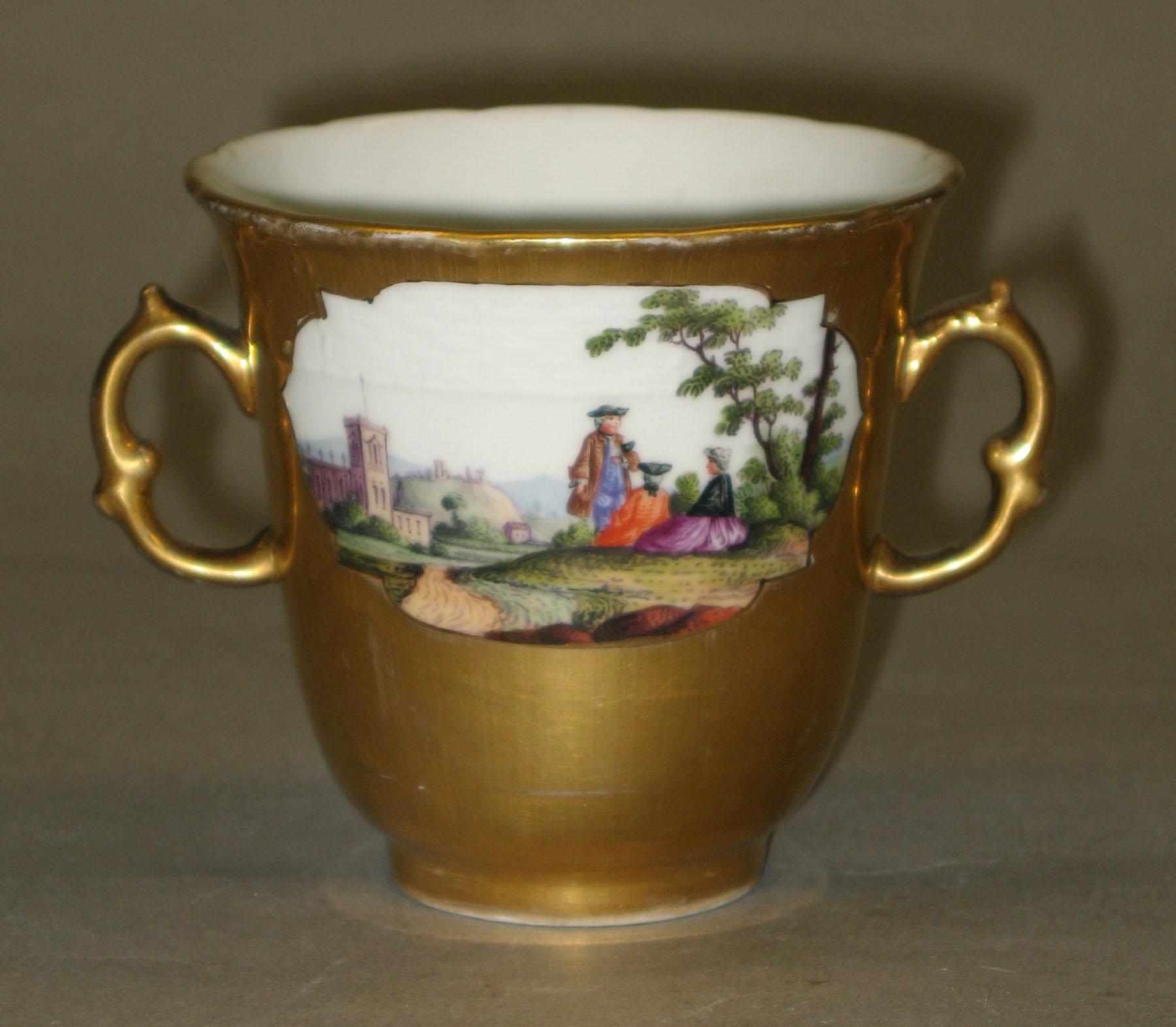 2001.0003.010.001 Berlin porcelain cup