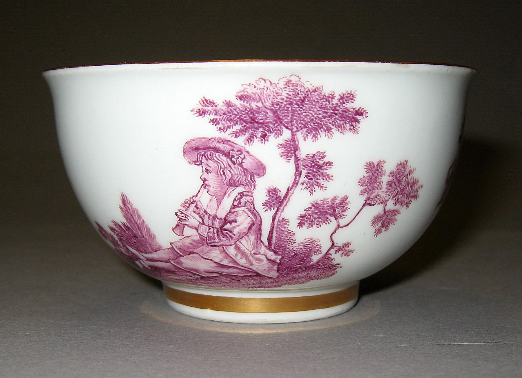 2001.0003.015 A Teabowl (side 1)