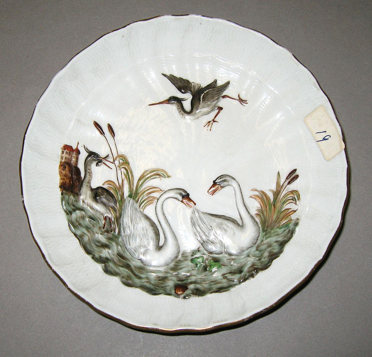 2001.0003.017 B Saucer