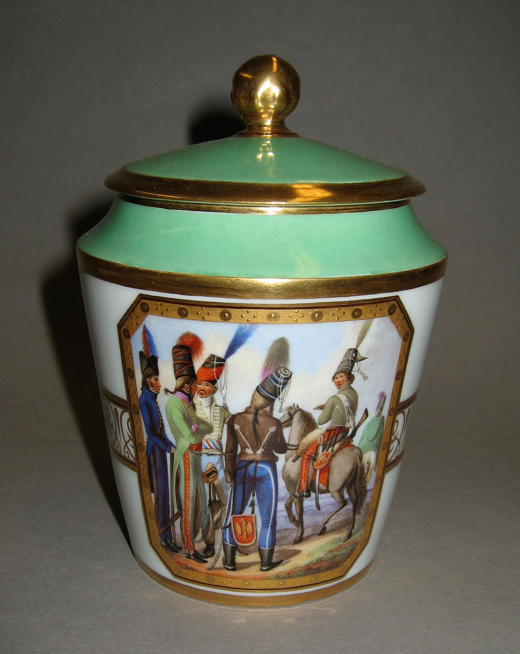 2001.0003.019.003 Sugar bowl with cover