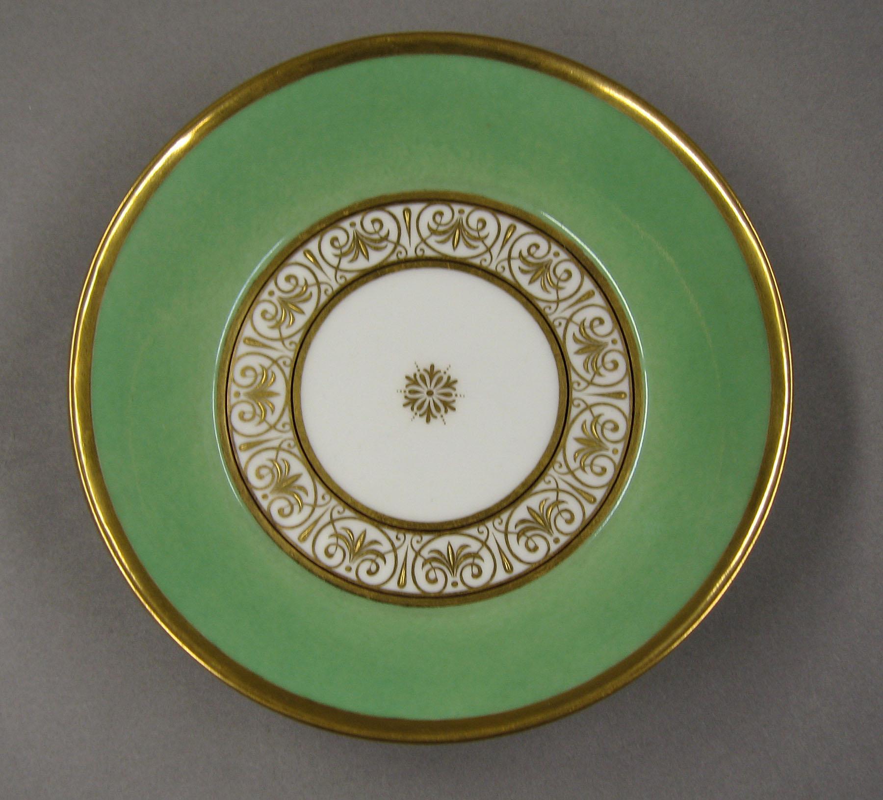 2001.0003.019.005 B Saucer
