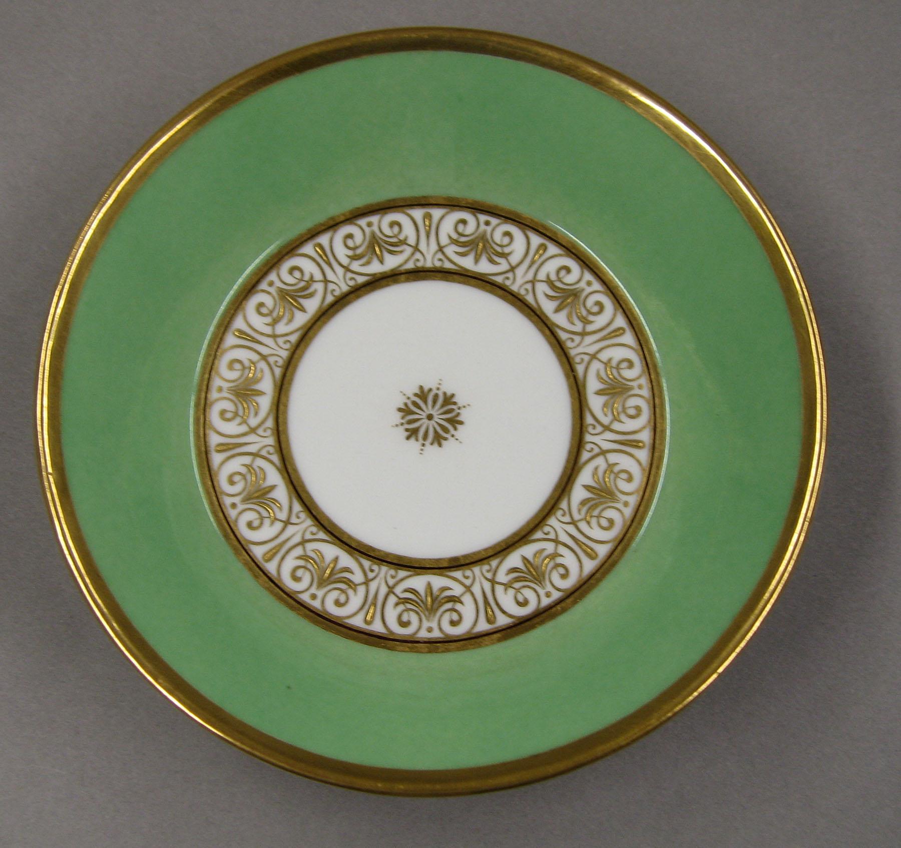2001.0003.019.006 B Saucer