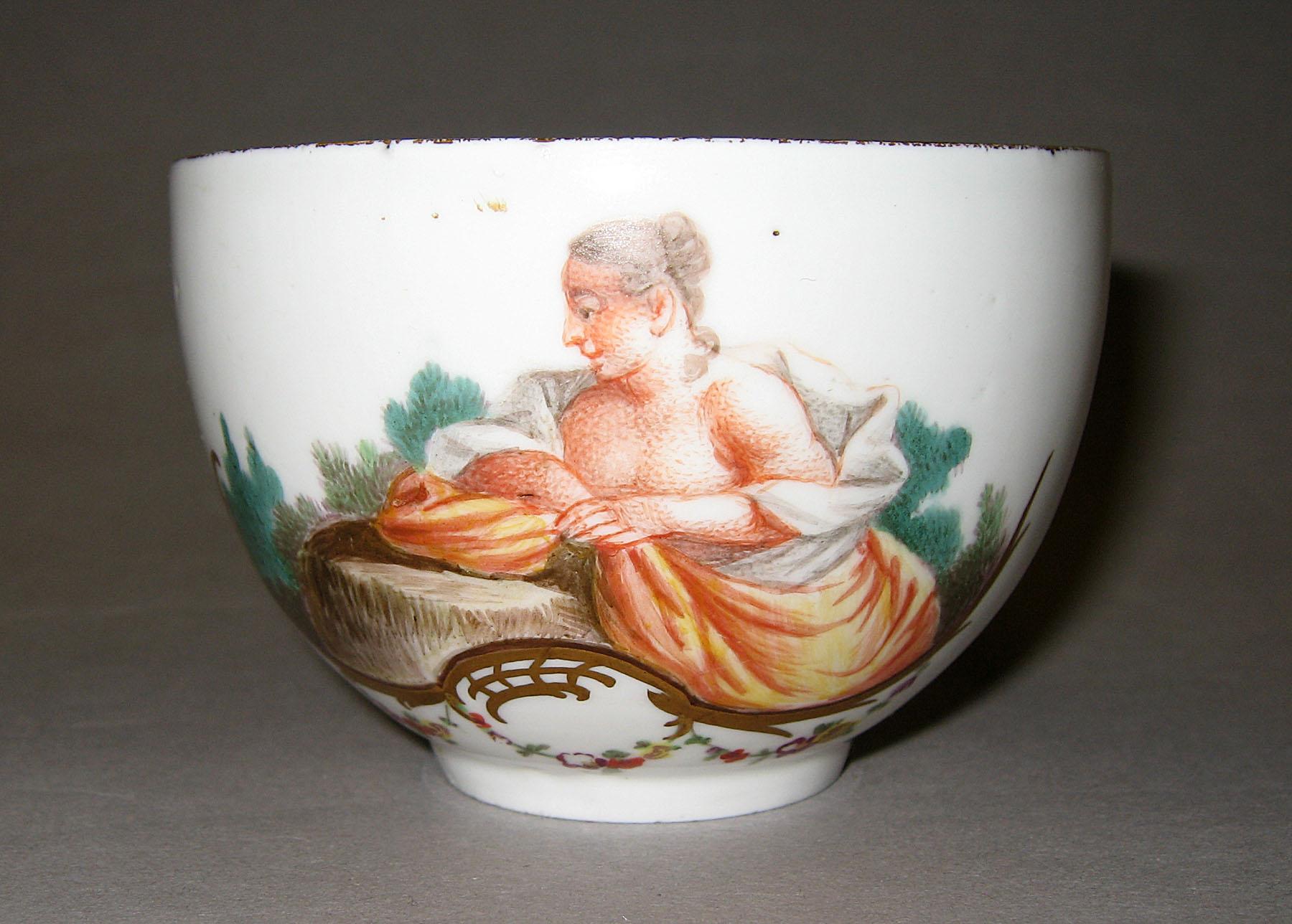 2001.0003.020 A Cup