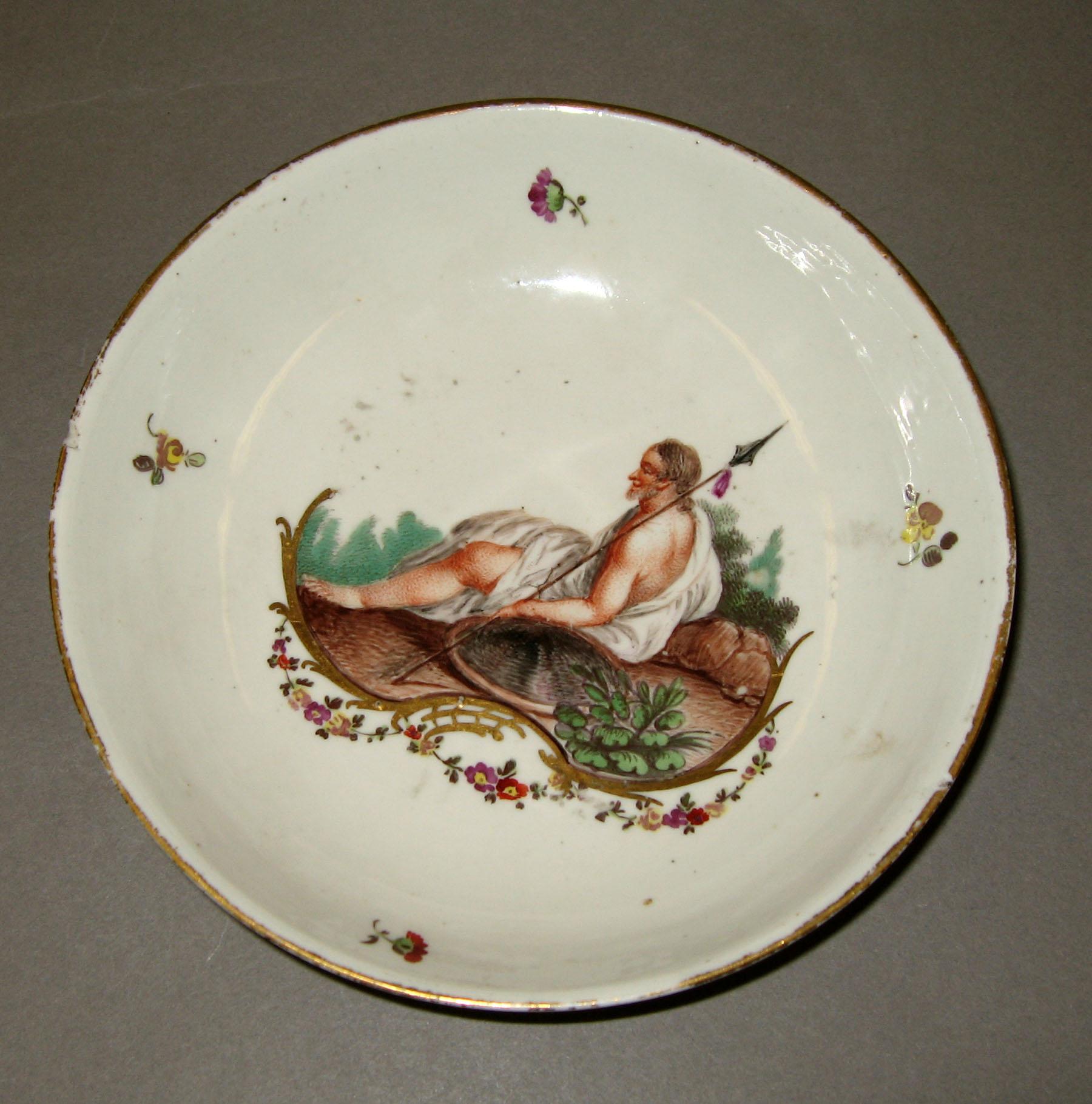 2001.0003.020 B Saucer