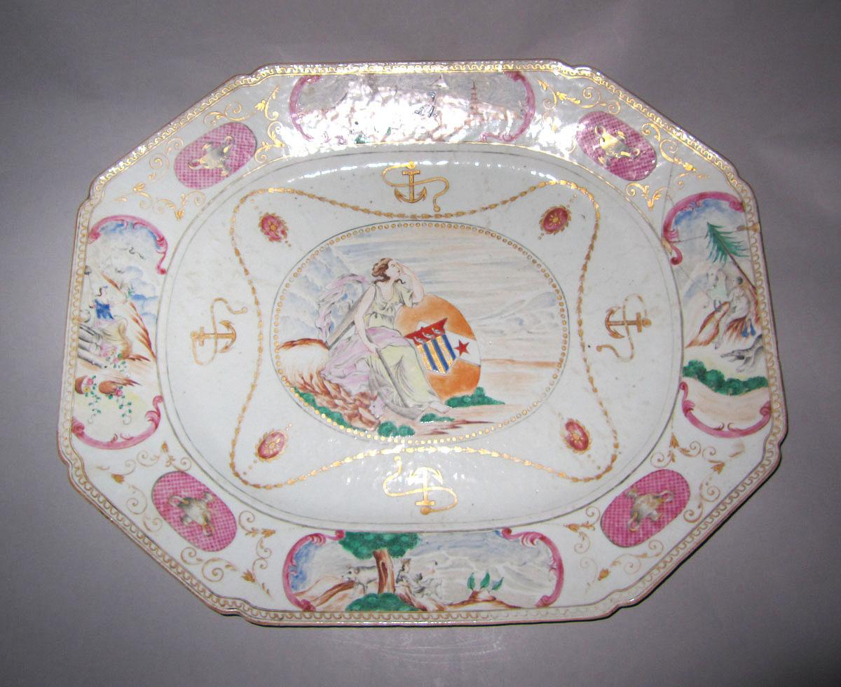 2001.0003.025 Porcelain platter