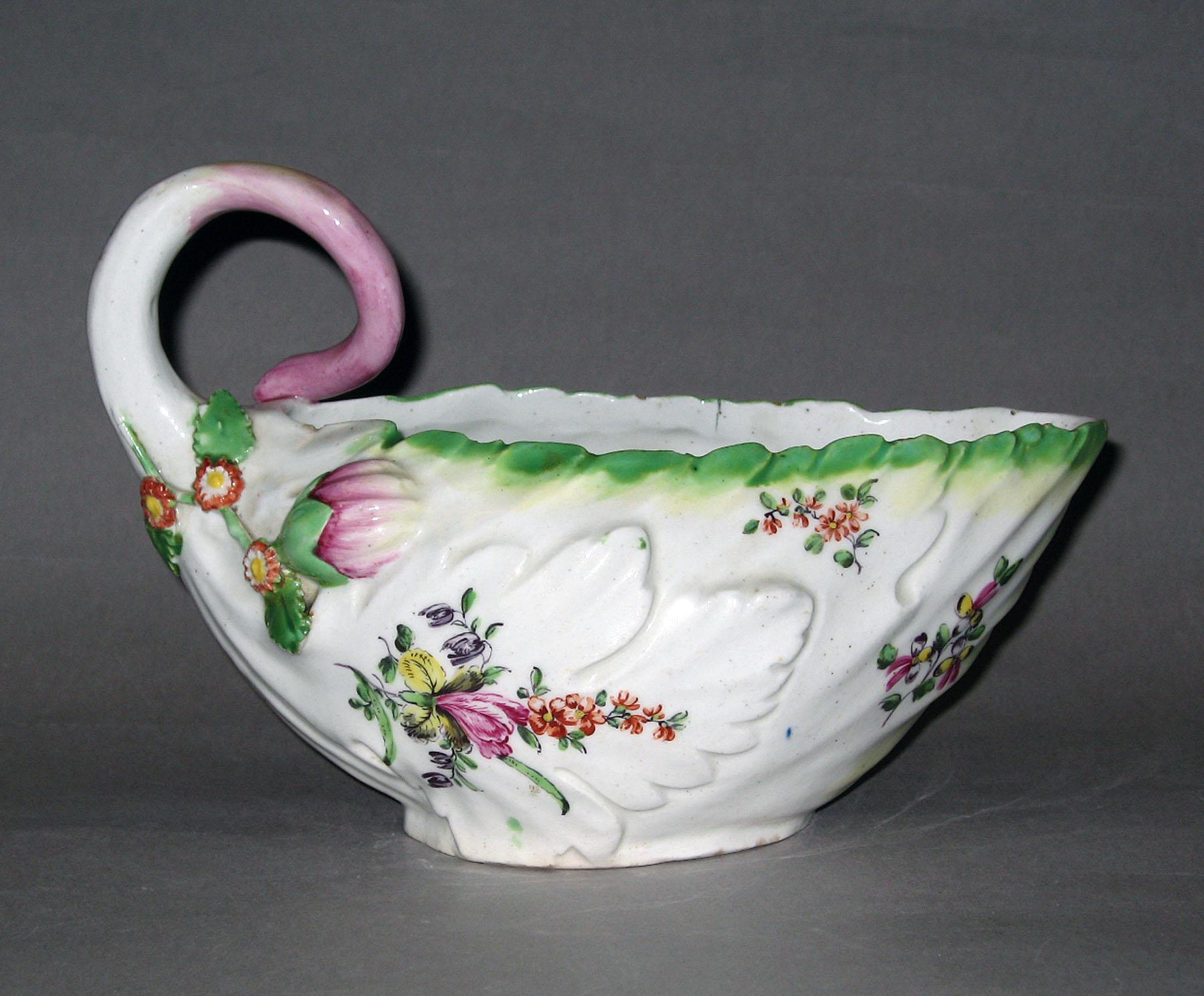 2001.0003.034 Soft-paste porcelain sauceboat (side 2)