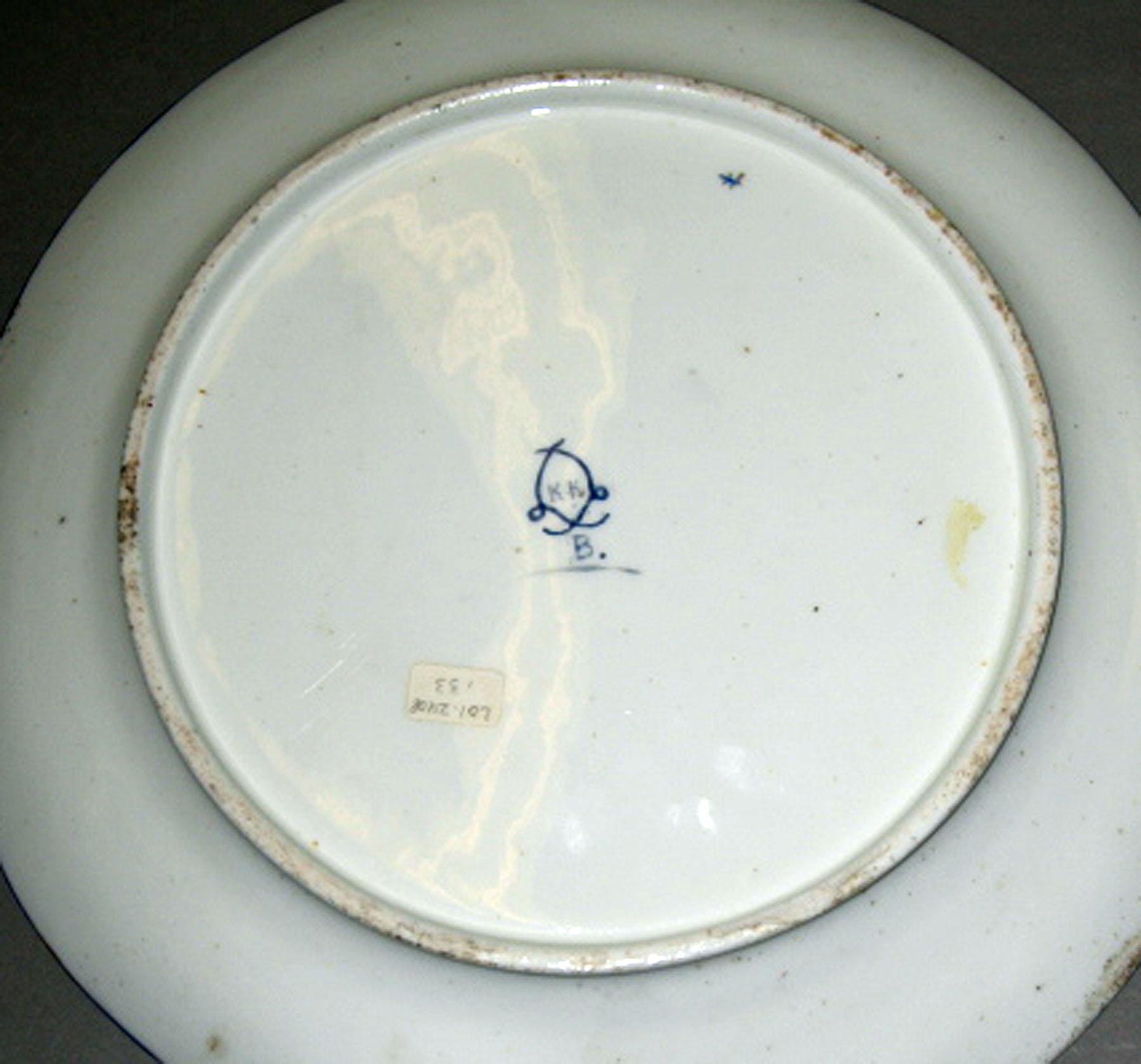 2001.0003.050 Porcelain plate (underside)