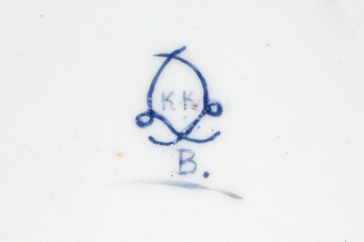 2001.0033.050 Plate, mark
