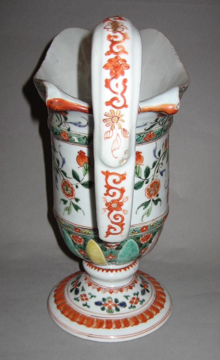 2001.0015.002 Jug handle