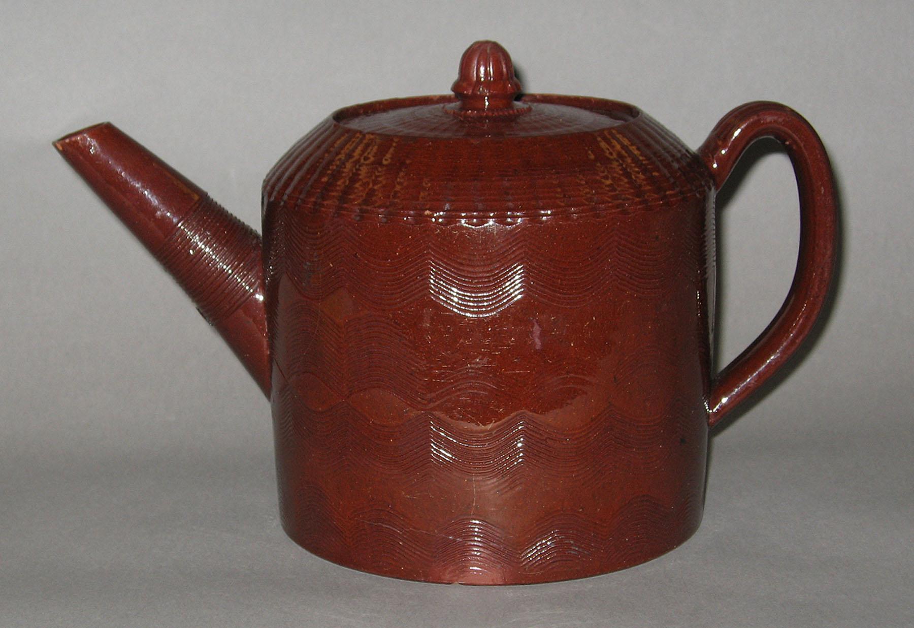 2001.0016.002 Redware teapot