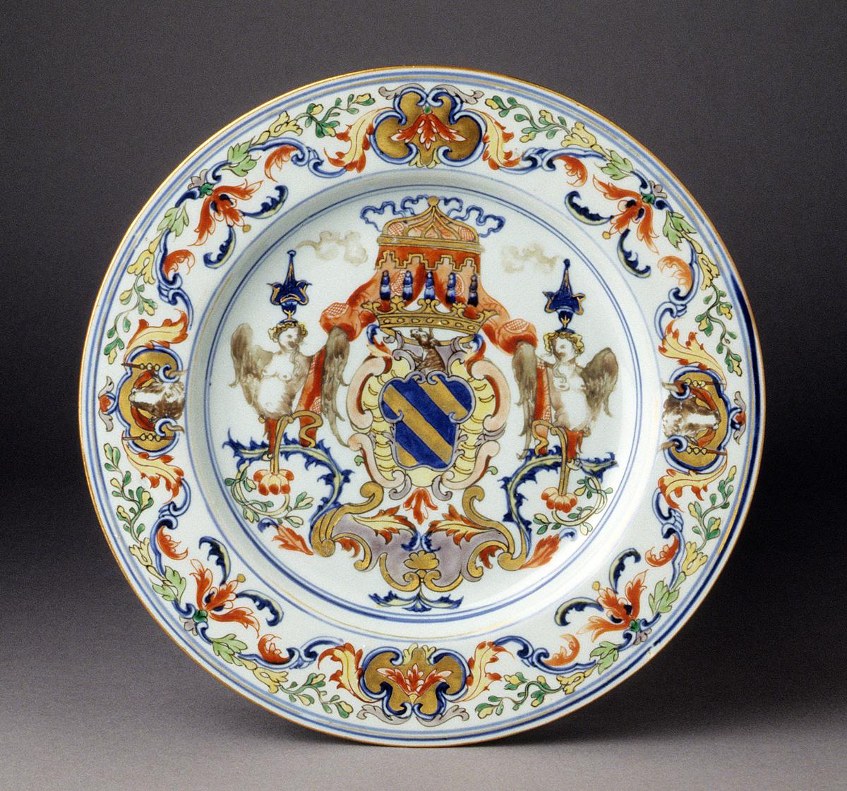 2001.0020.004 Porcelain plate
