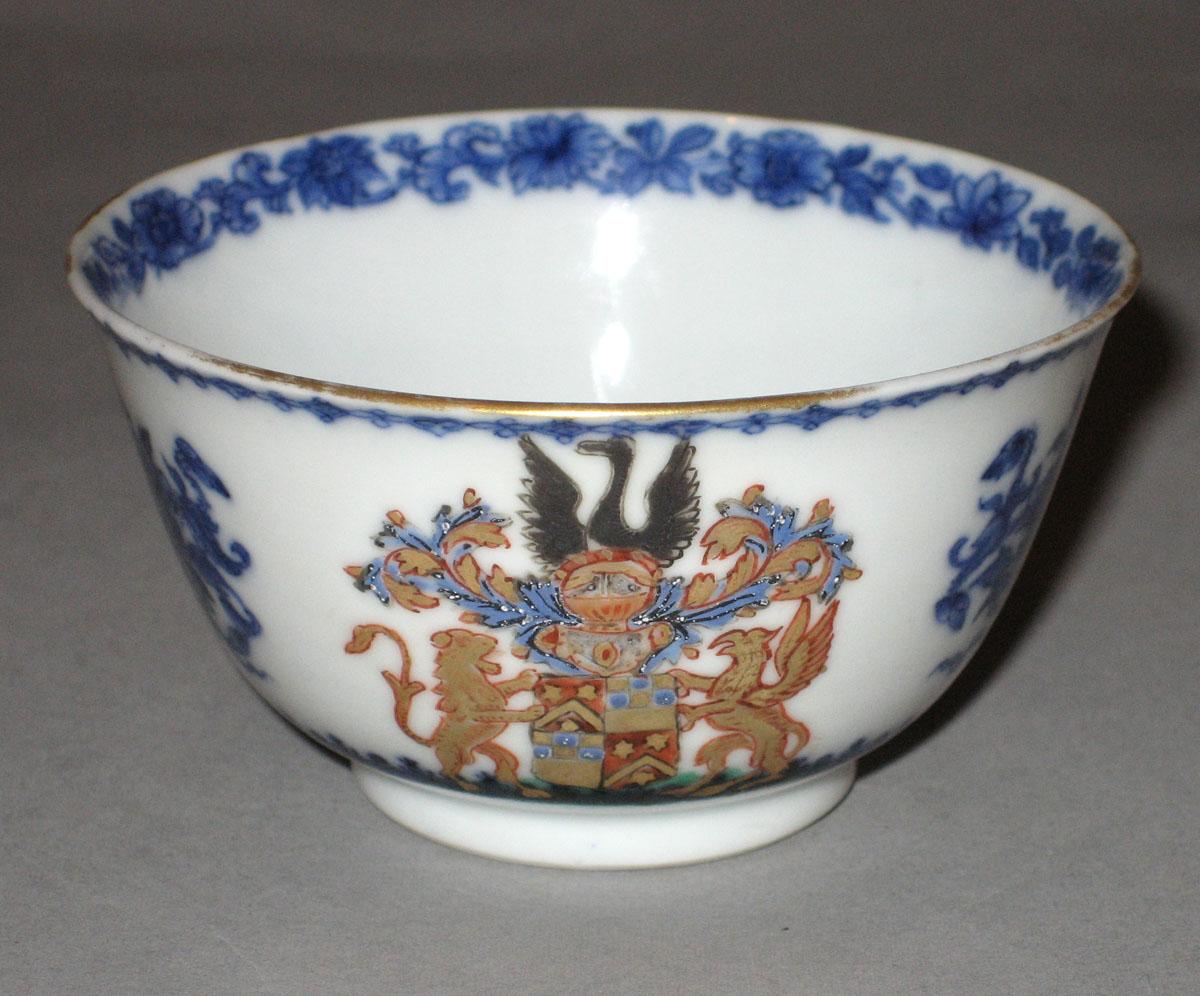 2001.0020.008 A Porcelain teabowl