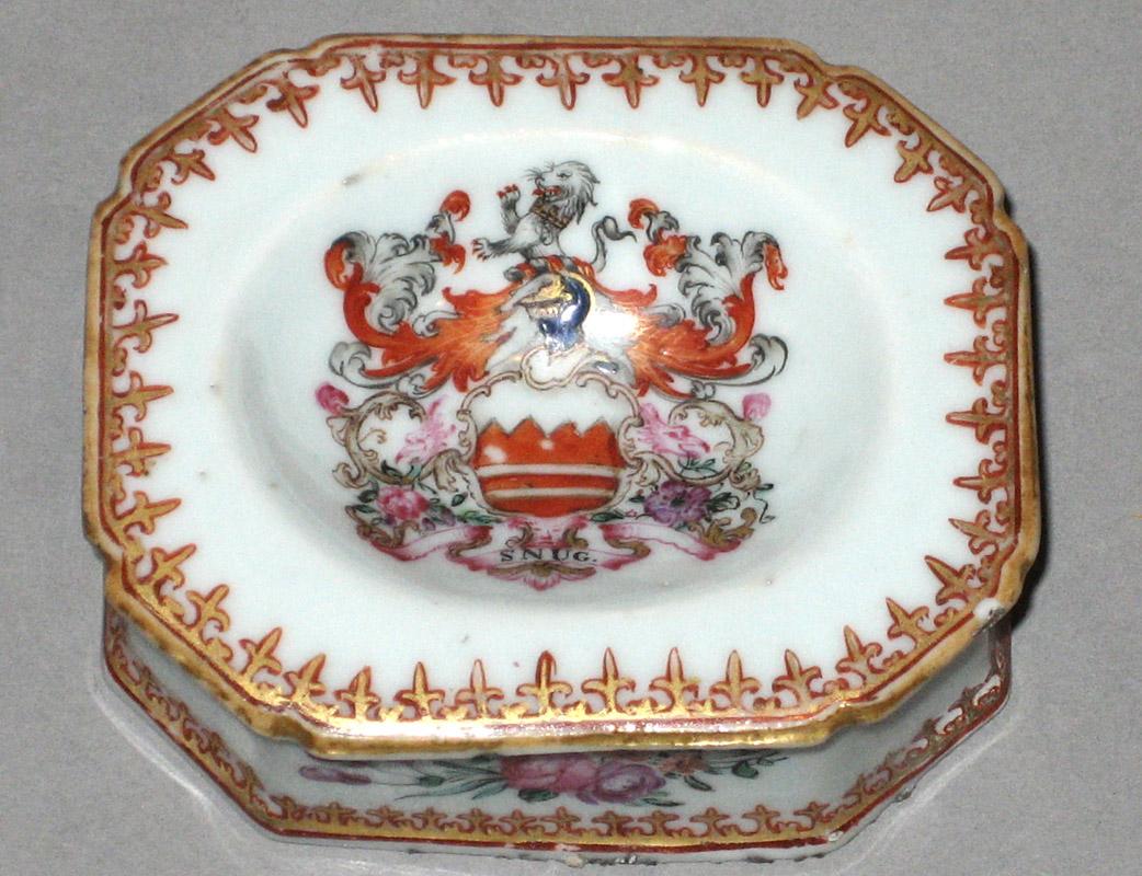 2001.0020.011.001 Salt cellar upper