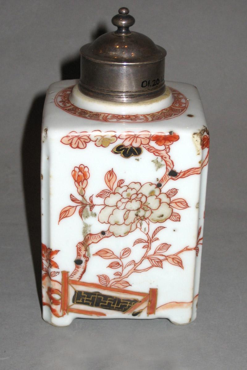 2001.0020.012 Tea cannister view2