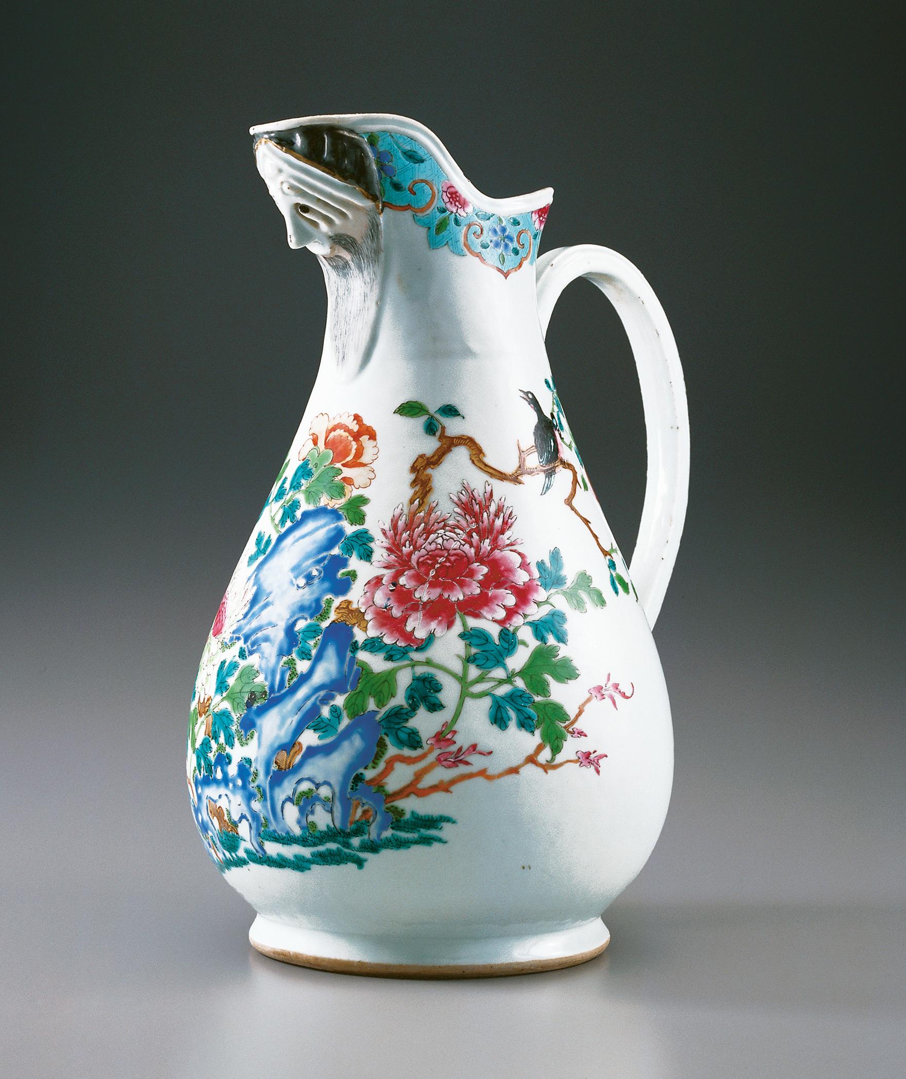 2001.0020.019 Ewer