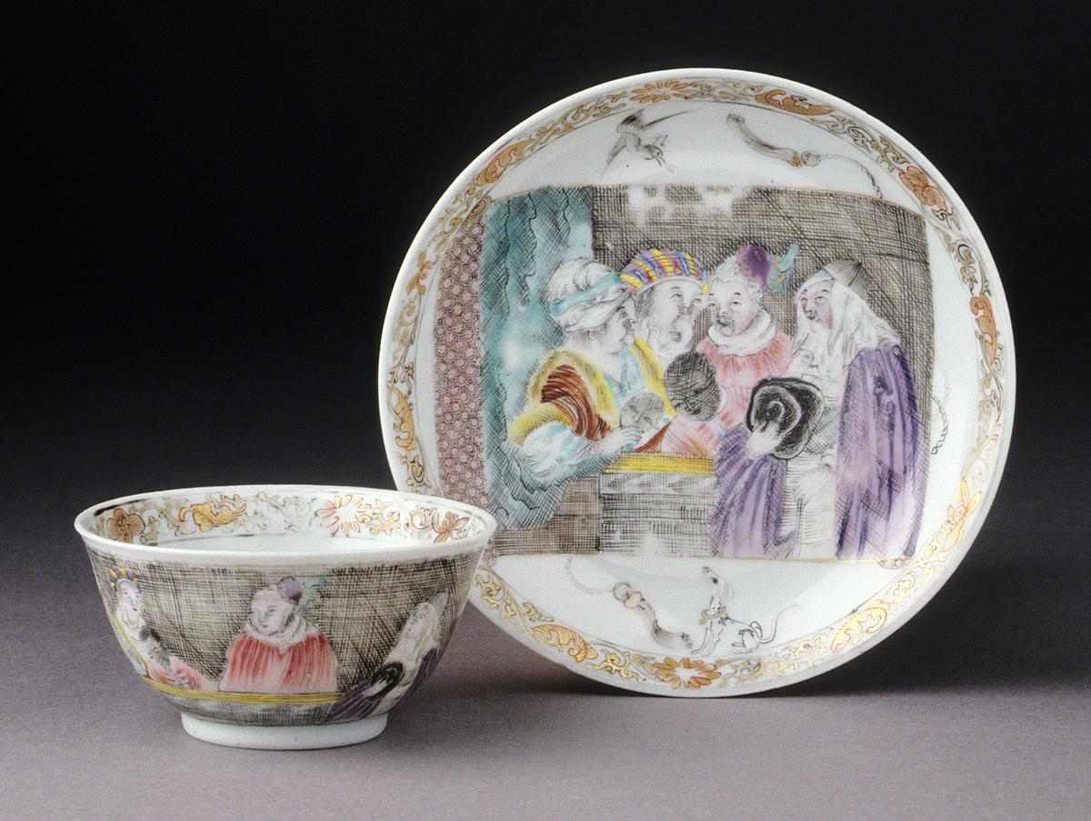 2001.0029.007 A, B Teabowl and Saucer