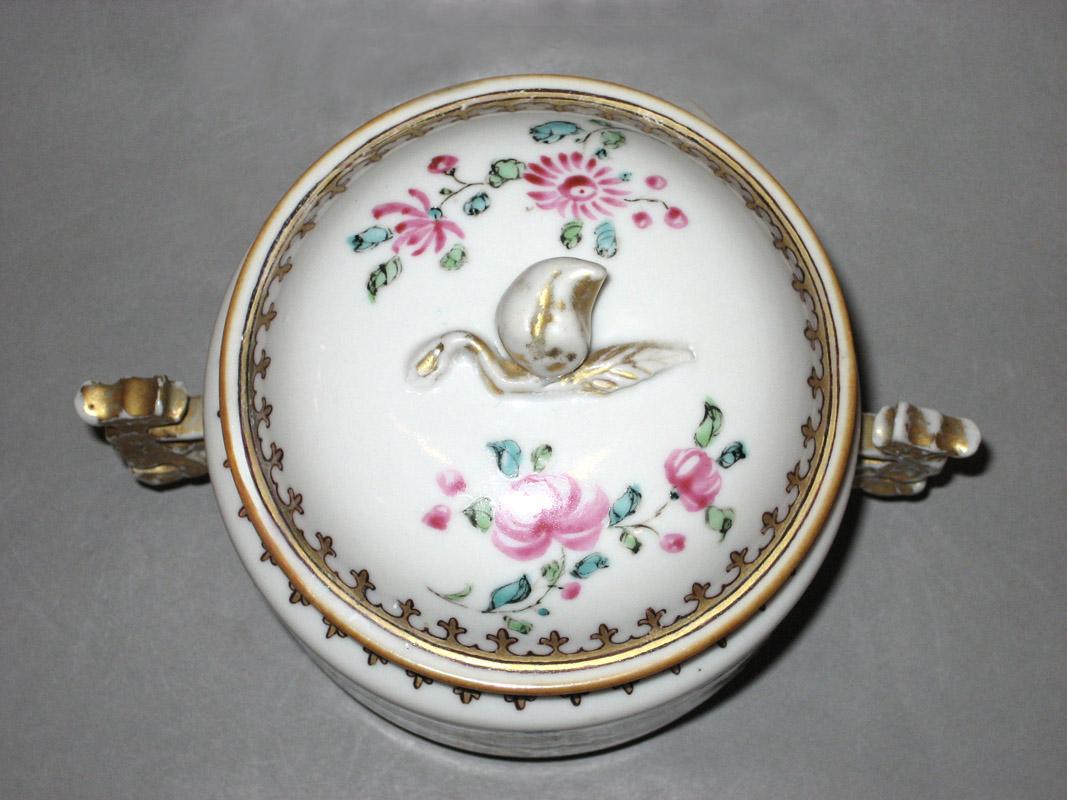 2001.0029.012 Sugar bowl upper