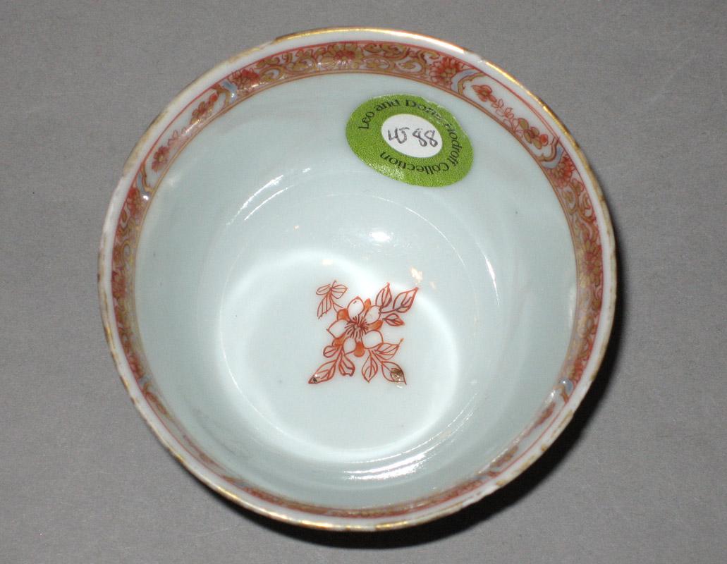 2001.0029.013a Teabowl upper