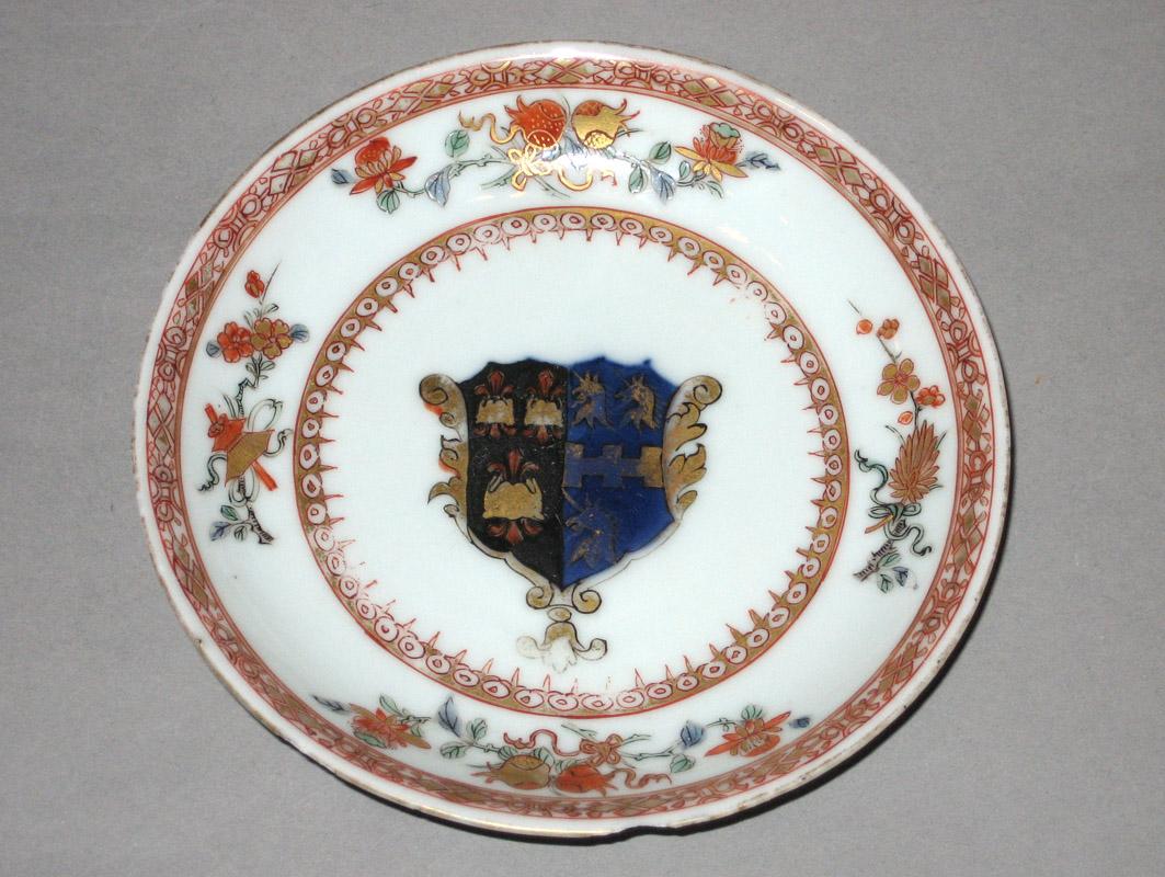 2001.0029.013b Saucer