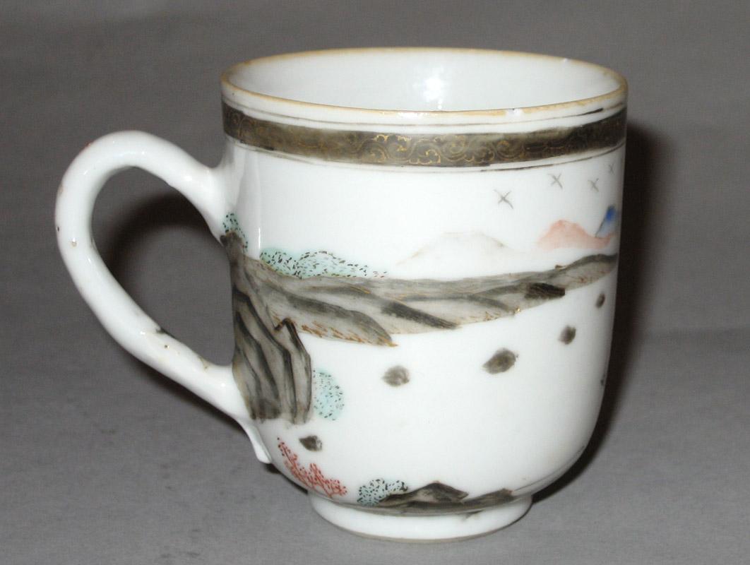 2001.0029.016 Coffee cup view2