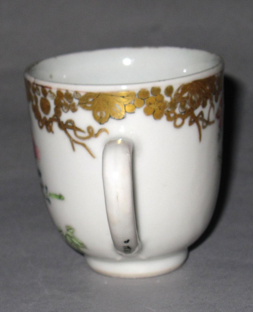 2001.0029.021 A Porcelain coffee cup handle