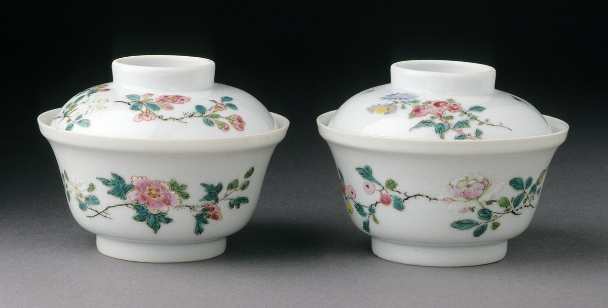 2001.0029.024.001, .002 A, B Bowls