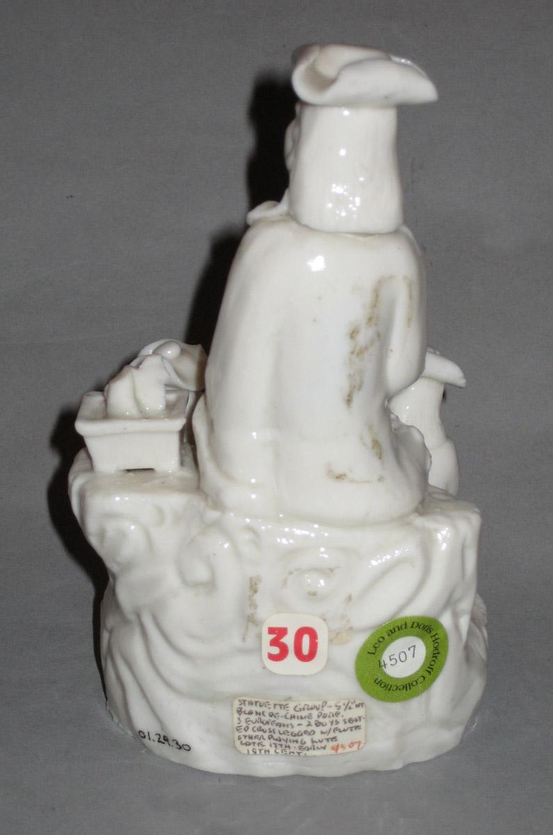2001.0029.030 Figure group rear view
