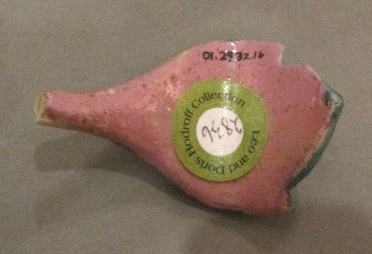 2001.0029.032.001 B Porcelain figure label