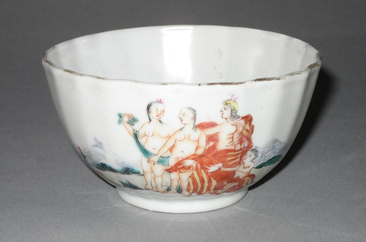 2001.0029.037 Teabowl a