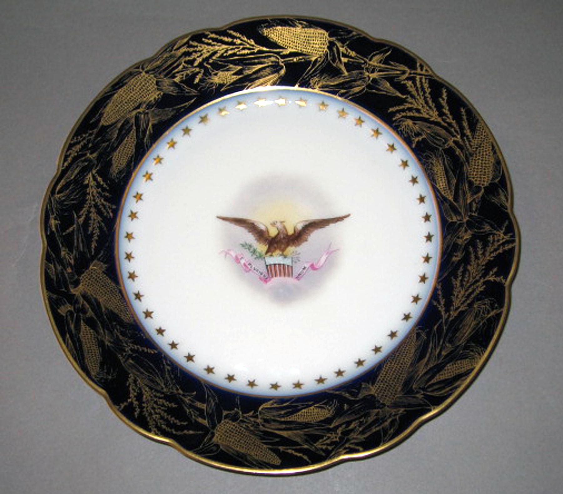 2001.0031.002 Porcelain plate