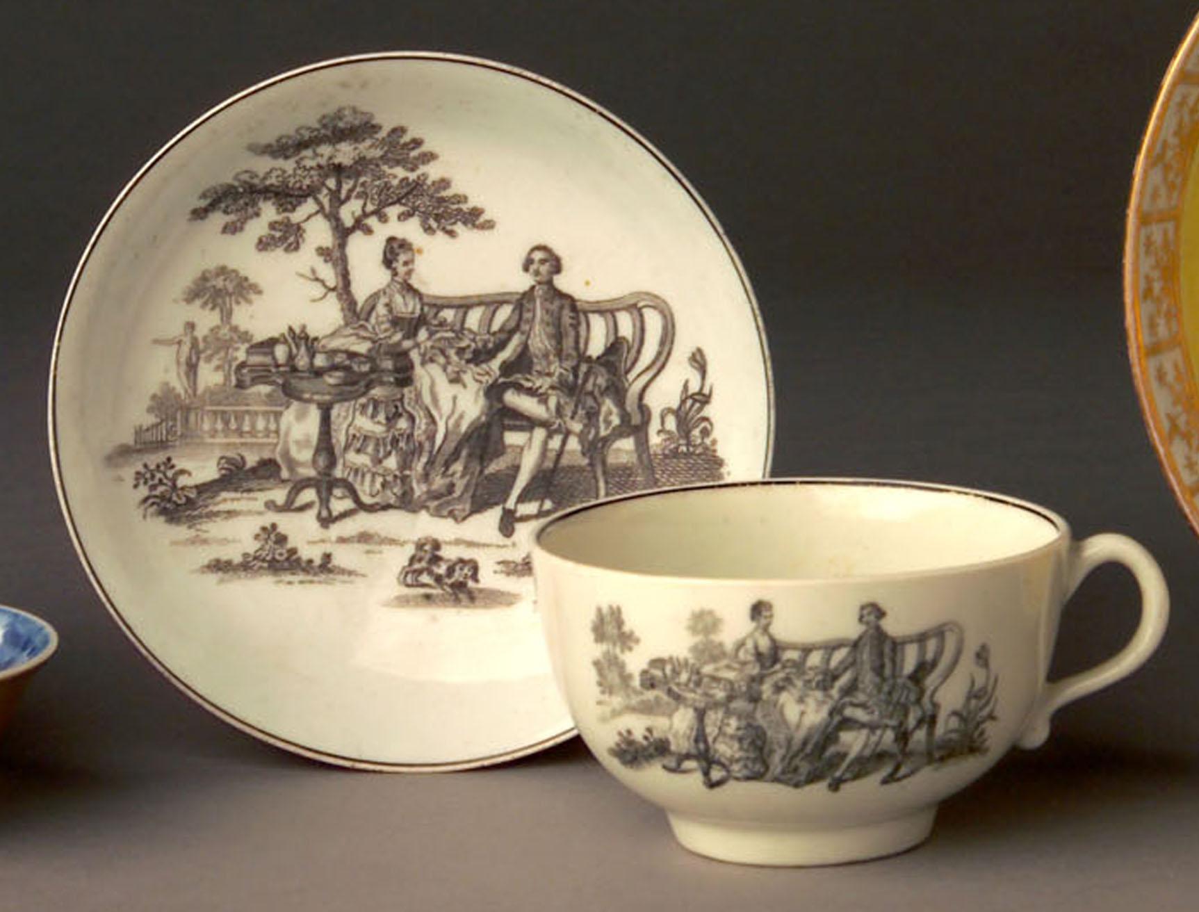 2001.0031.004 A, B Porcelain teabowl and saucer