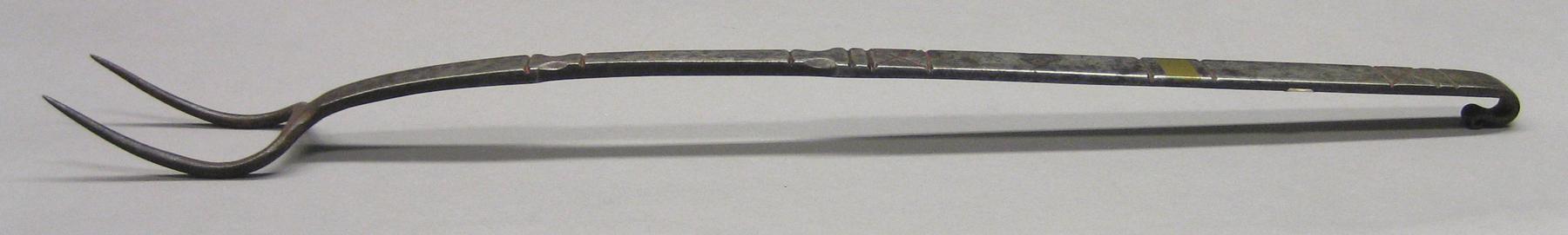 2001.0033.004 Fork