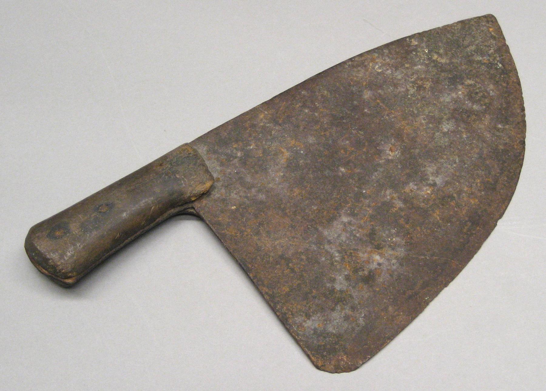2001.0033.005 Cleaver