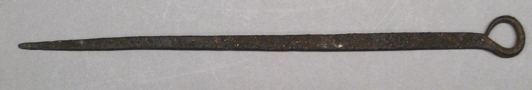 2001.0033.008.005 Skewer