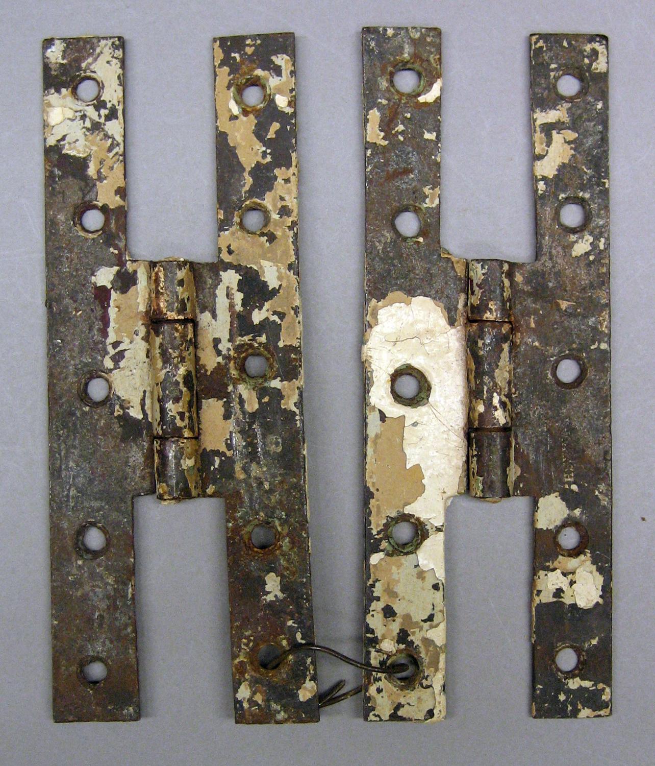 2001.0033.011.001 Hinge