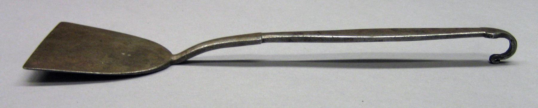 2001.0033.036 Spatula