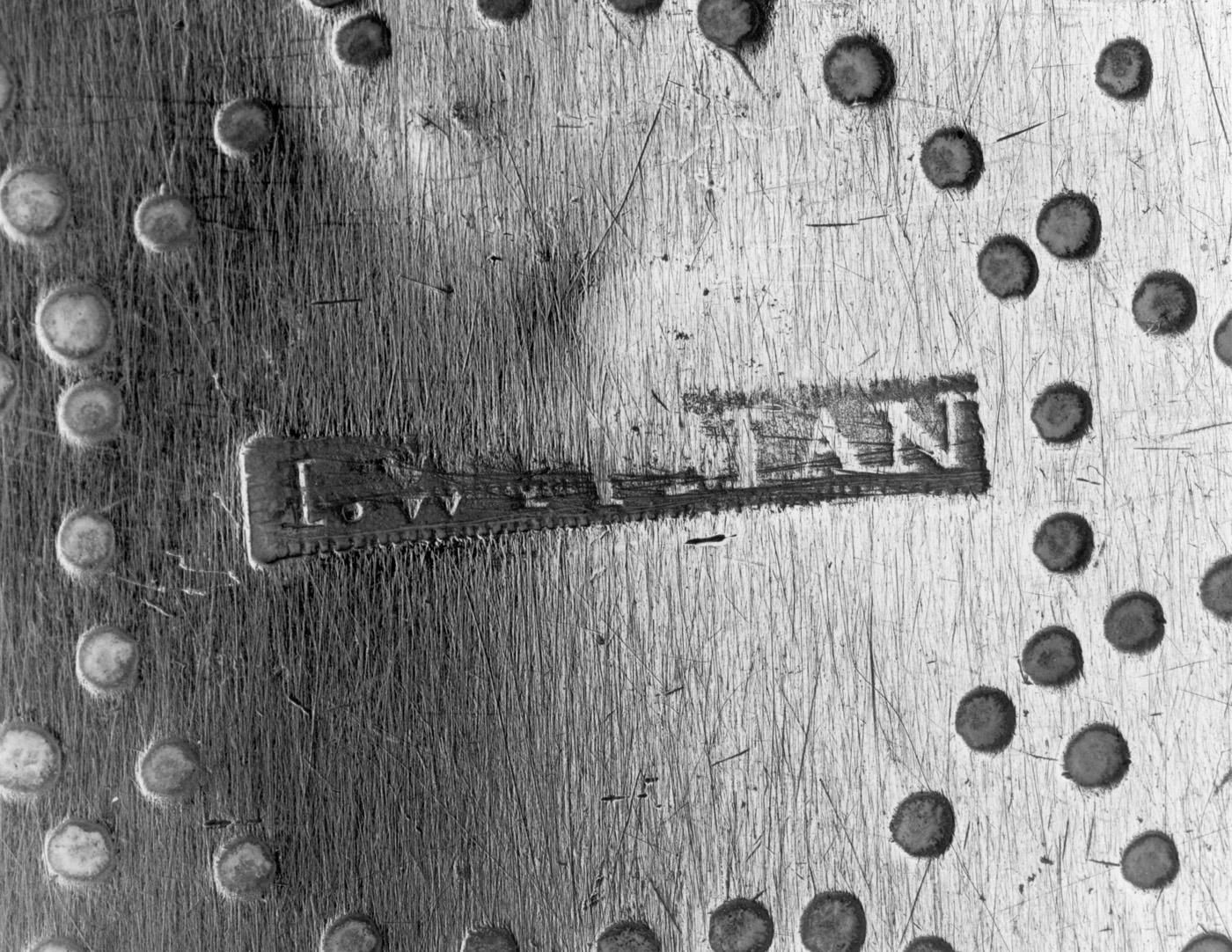 2001.0033.049 Spatula, Turner detail