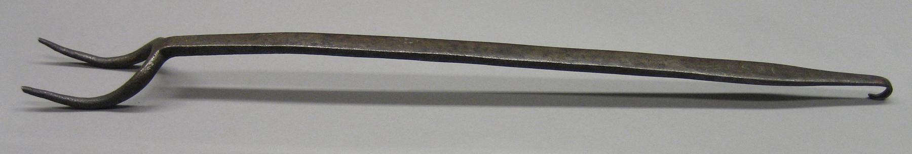 2001.0033.052 Fork