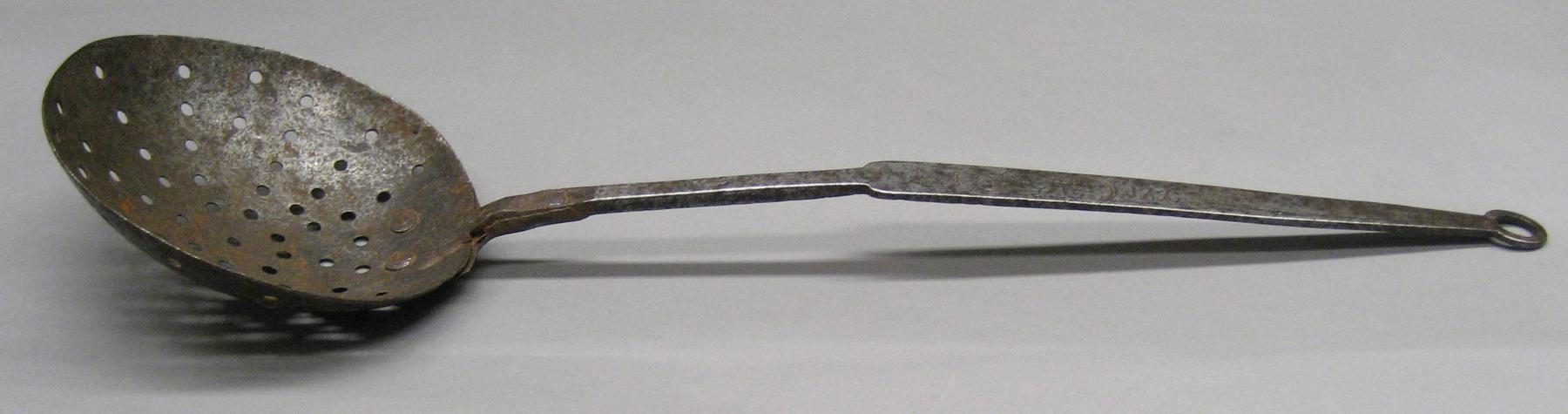 2001.0033.065 Skimmer