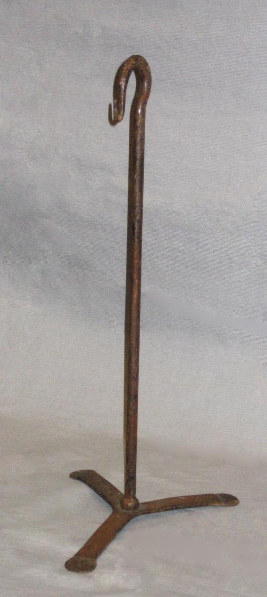 2001.0033.077 A Scale