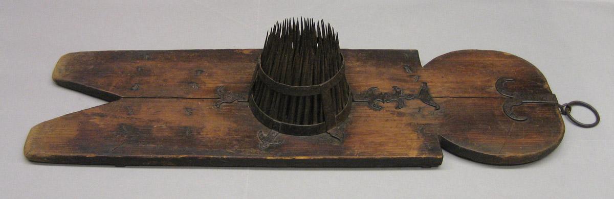2001.0033.079 Hatchel