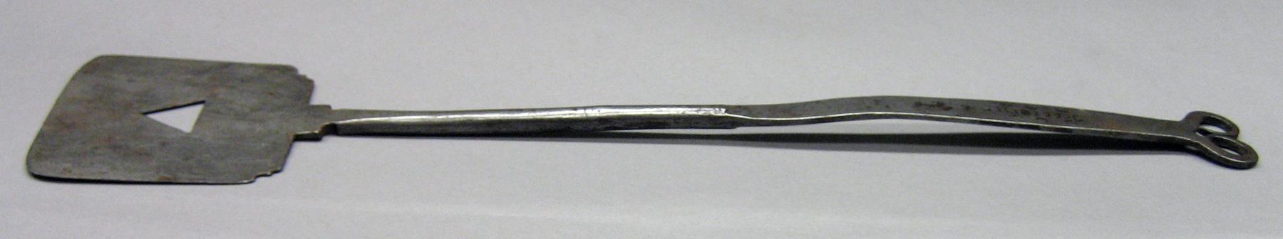 2001.0033.119 Spatula