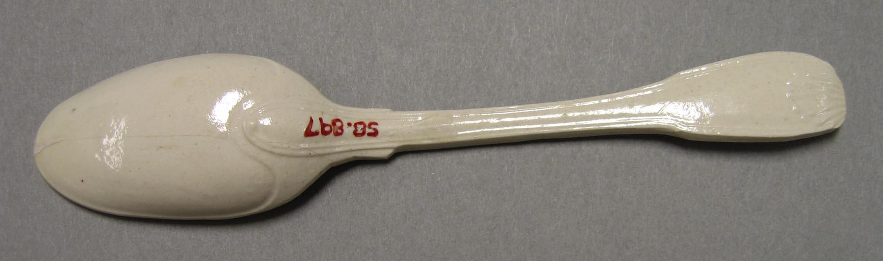 1959.0897 Salt-glazed stoneware spoon (back)
