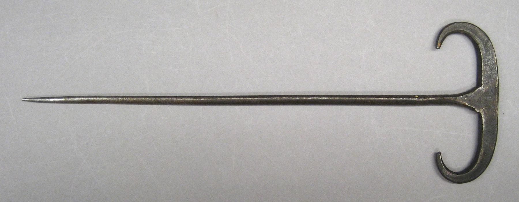 2001.0033.143 Pick