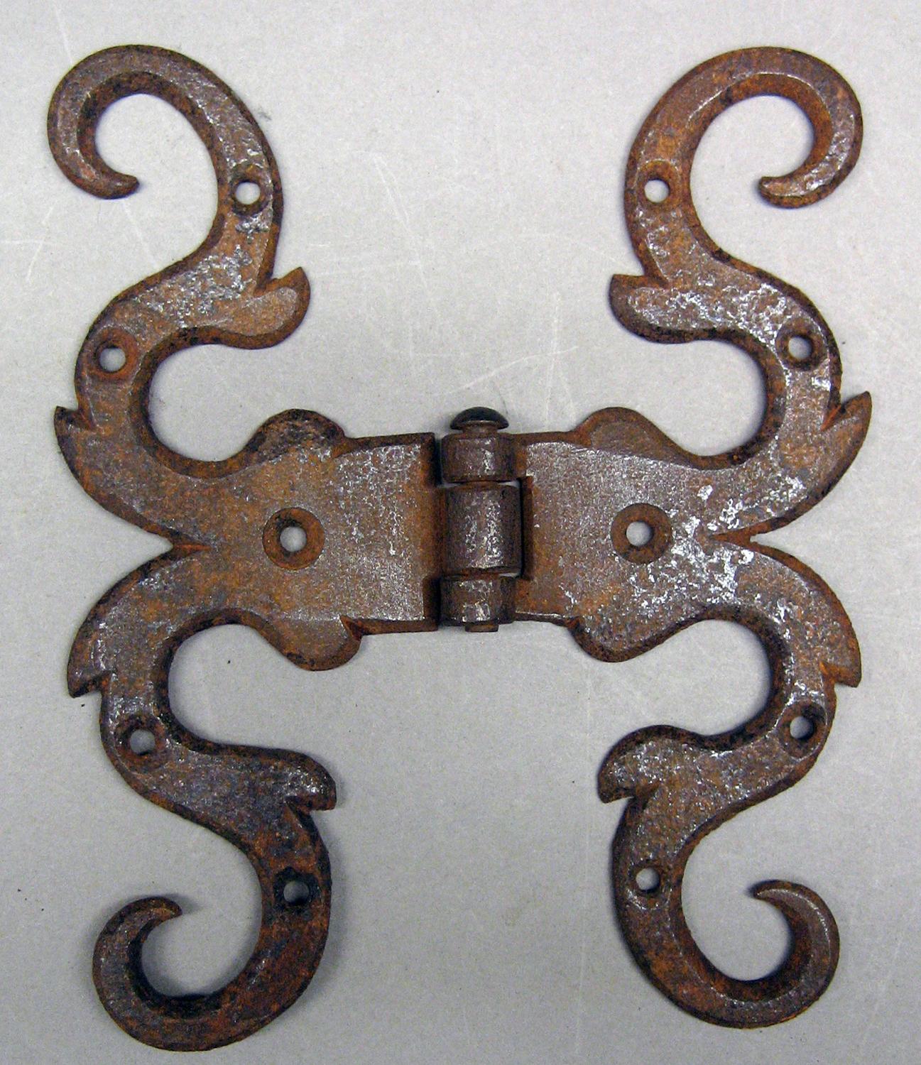2001.0033.188.001 Hinge
