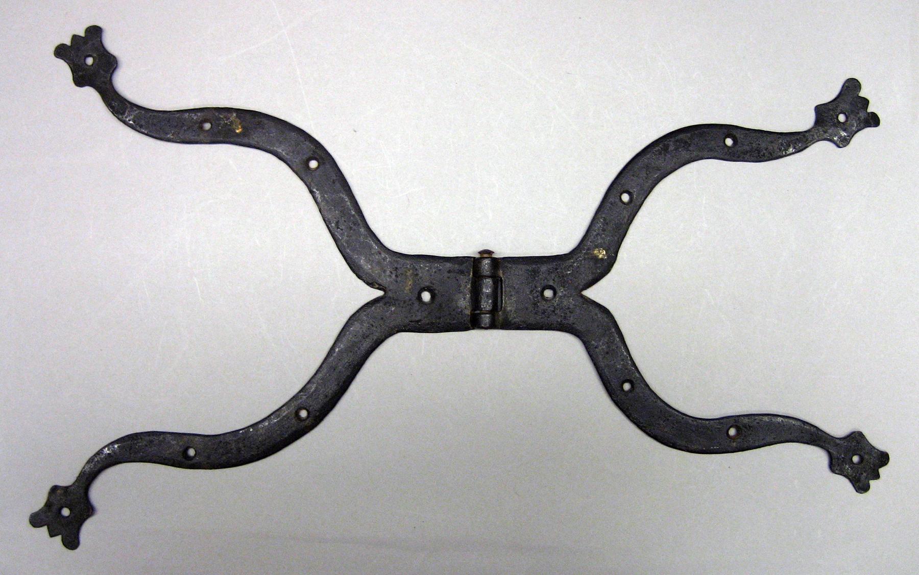 2001.0033.191.002 Hinge